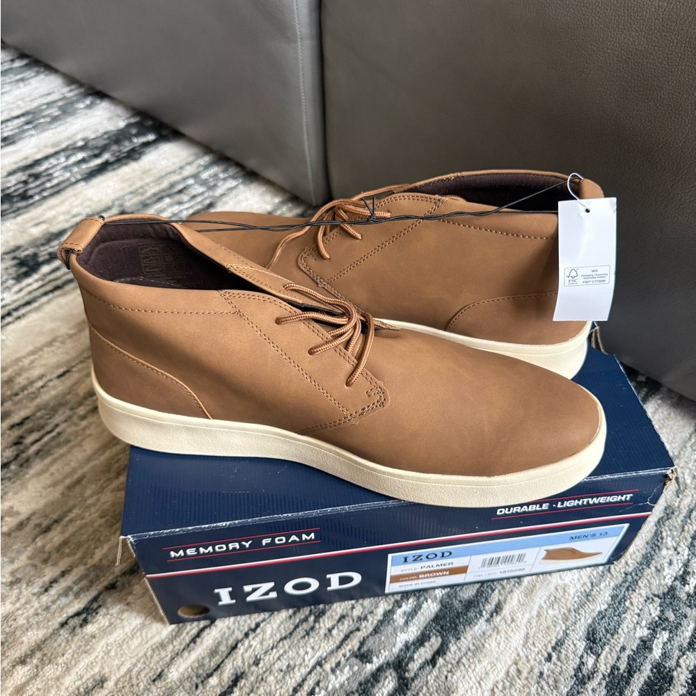 IZOD Men's Palmer PU Leather Chukka Boots Memory Foam Brown Size 13 NIB